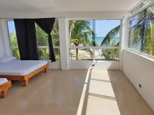 1200-002-Casa-Maya-Hostal-Hotel-Playa-El-Yaque-Isla-Margarita-Venezuela-es-habitacion102-387x290