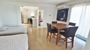 1211-003-Casa-Maya-Hostal-Hotel-Playa-El-Yaque-Isla-Margarita-Venezuela-es-habitacion101-1024x576