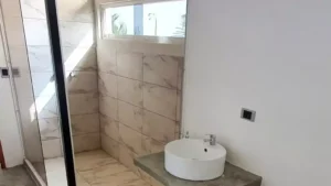 1221-008-Casa-Maya-Hostal-Hotel-Playa-El-Yaque-Isla-Margarita-Venezuela-es-habitacion201-1024x576